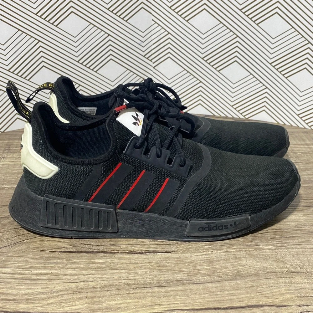 Adidas Men's NMD R1 Black Sneakers with Red Stripes - Picture 1 of 11
